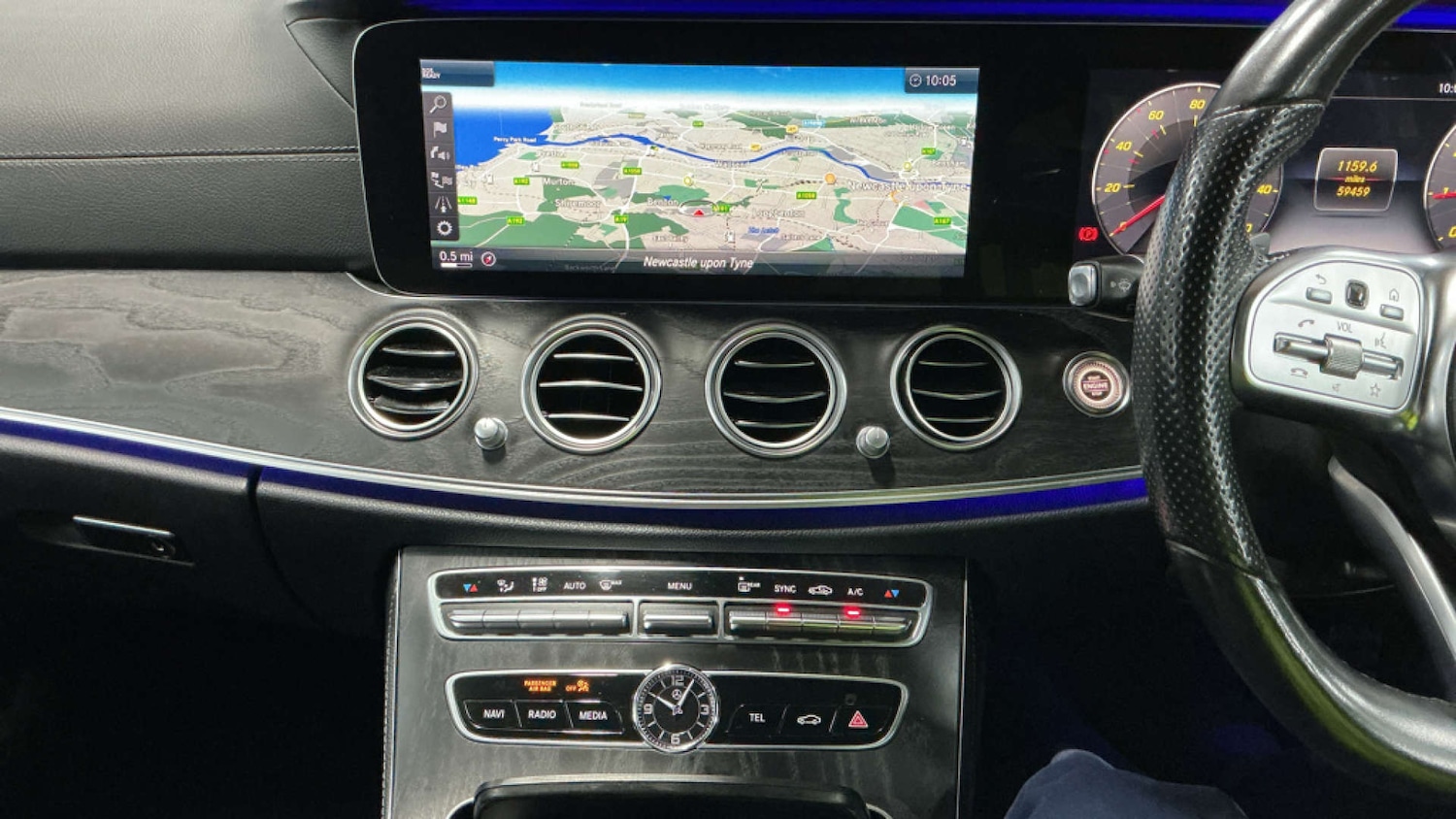 Used Mercedes-Benz E Class 2021 for sale - 76391875: Photo 12