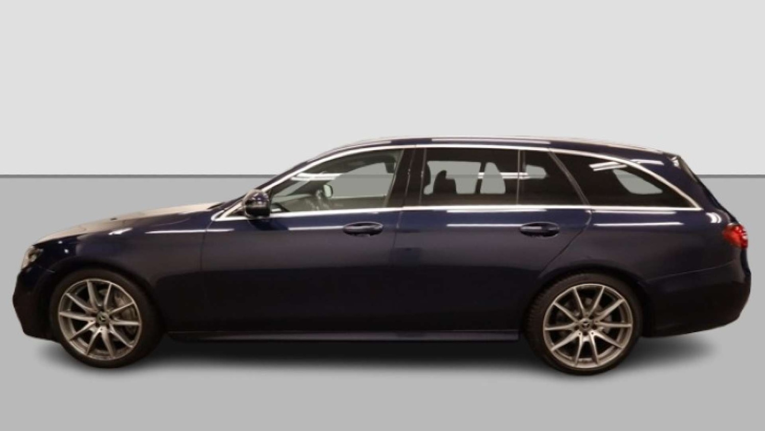 Used Mercedes-Benz E Class 2021 for sale - 76391875: Photo 9