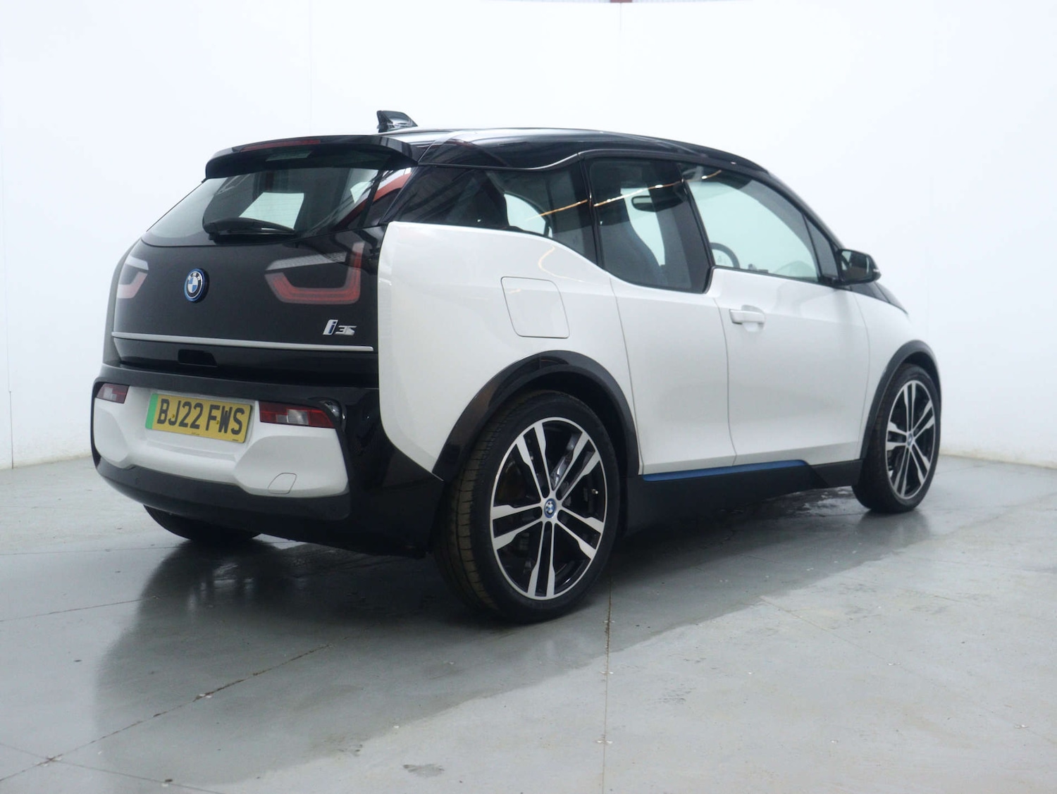 Used BMW i3 2022 for sale - 77542671: Photo 12