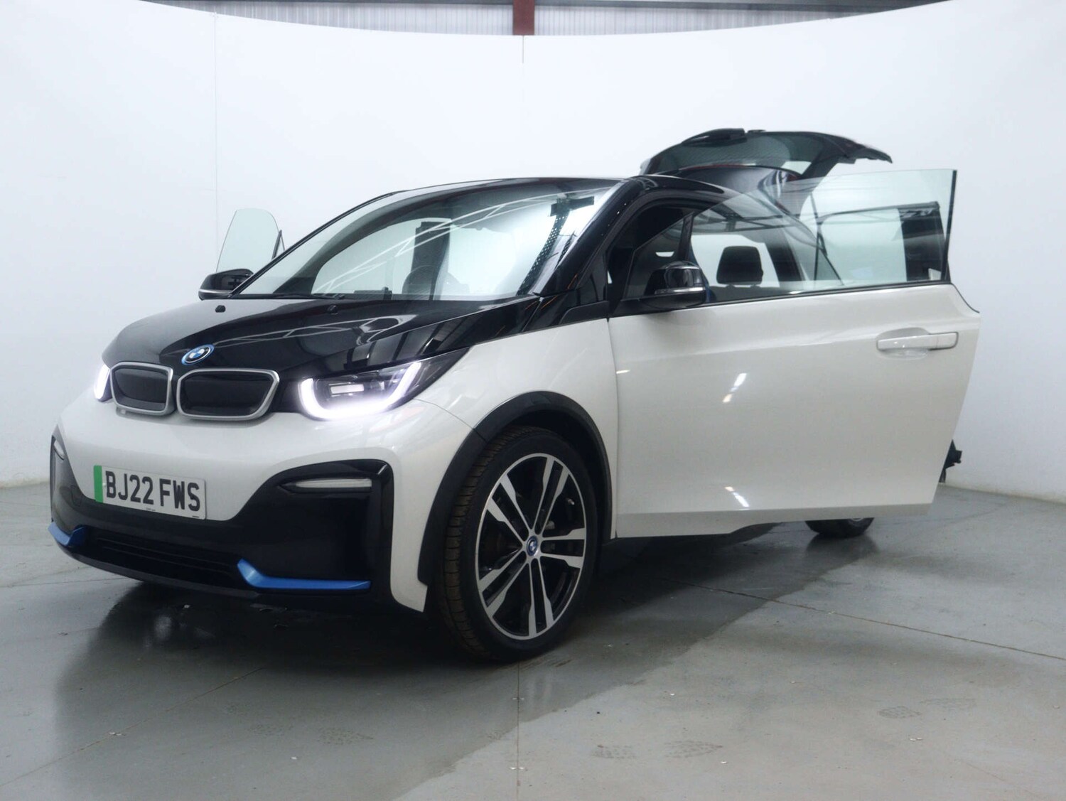 Used BMW i3 2022 for sale - 77542671: Photo 56