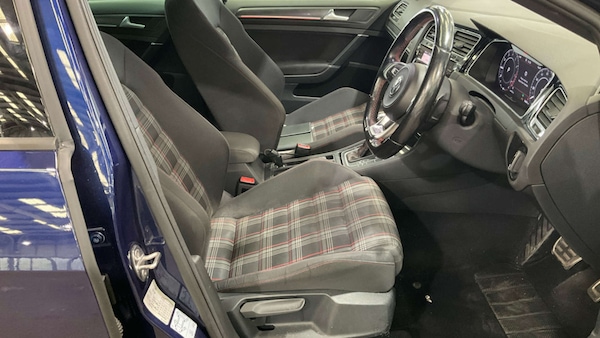 Used Volkswagen Golf 2020 for sale - 75982482: Photo 12