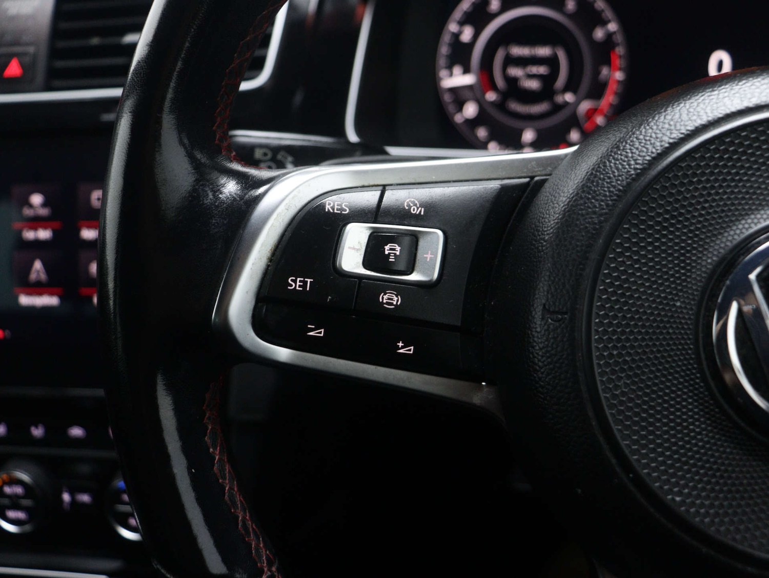 Used Volkswagen Golf 2020 for sale - 75982482: Photo 27