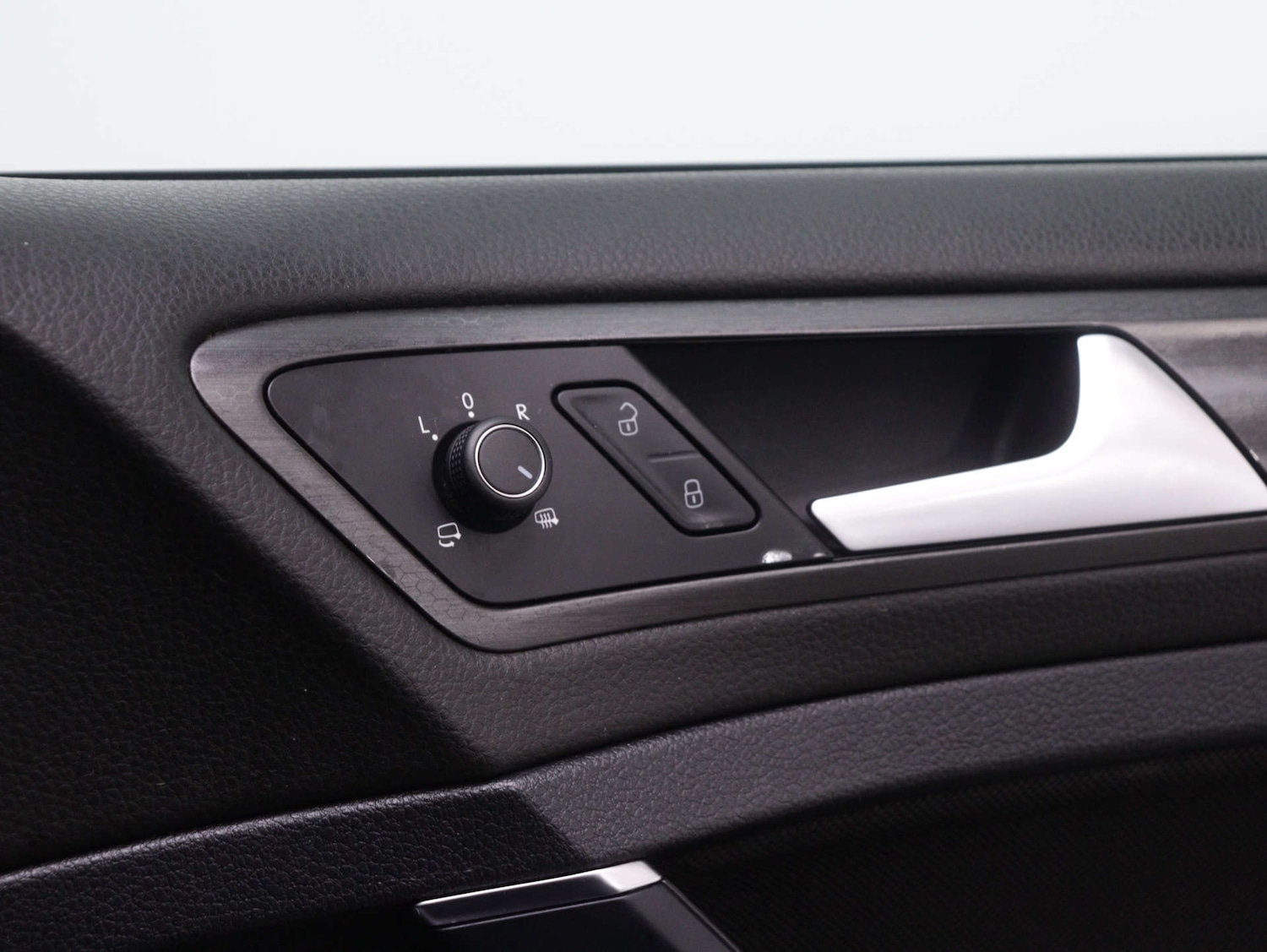 Used Volkswagen Golf 2020 for sale - 75982482: Photo 32