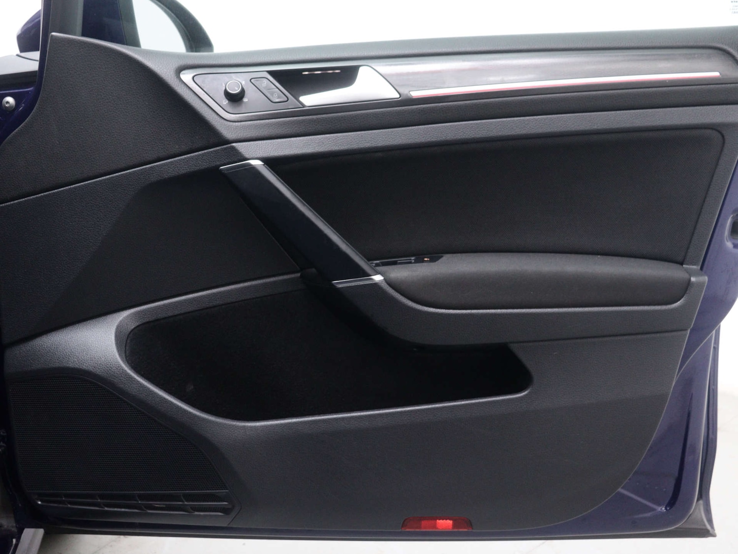 Used Volkswagen Golf 2020 for sale - 75982482: Photo 37