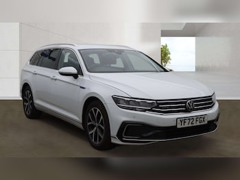Used Volkswagen Passat 2022 for sale - 79276759: Photo