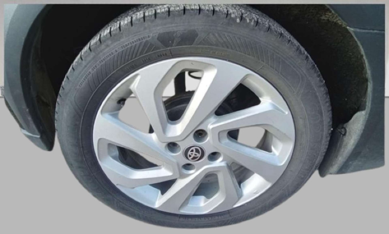 Used Toyota Aygo X 2023 for sale - 77259112: Photo 9