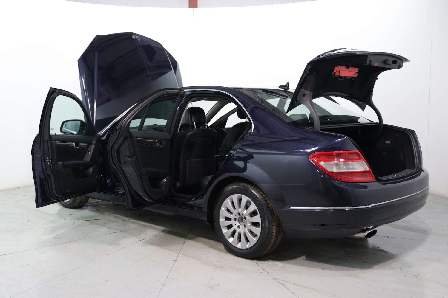 Vehicle 44