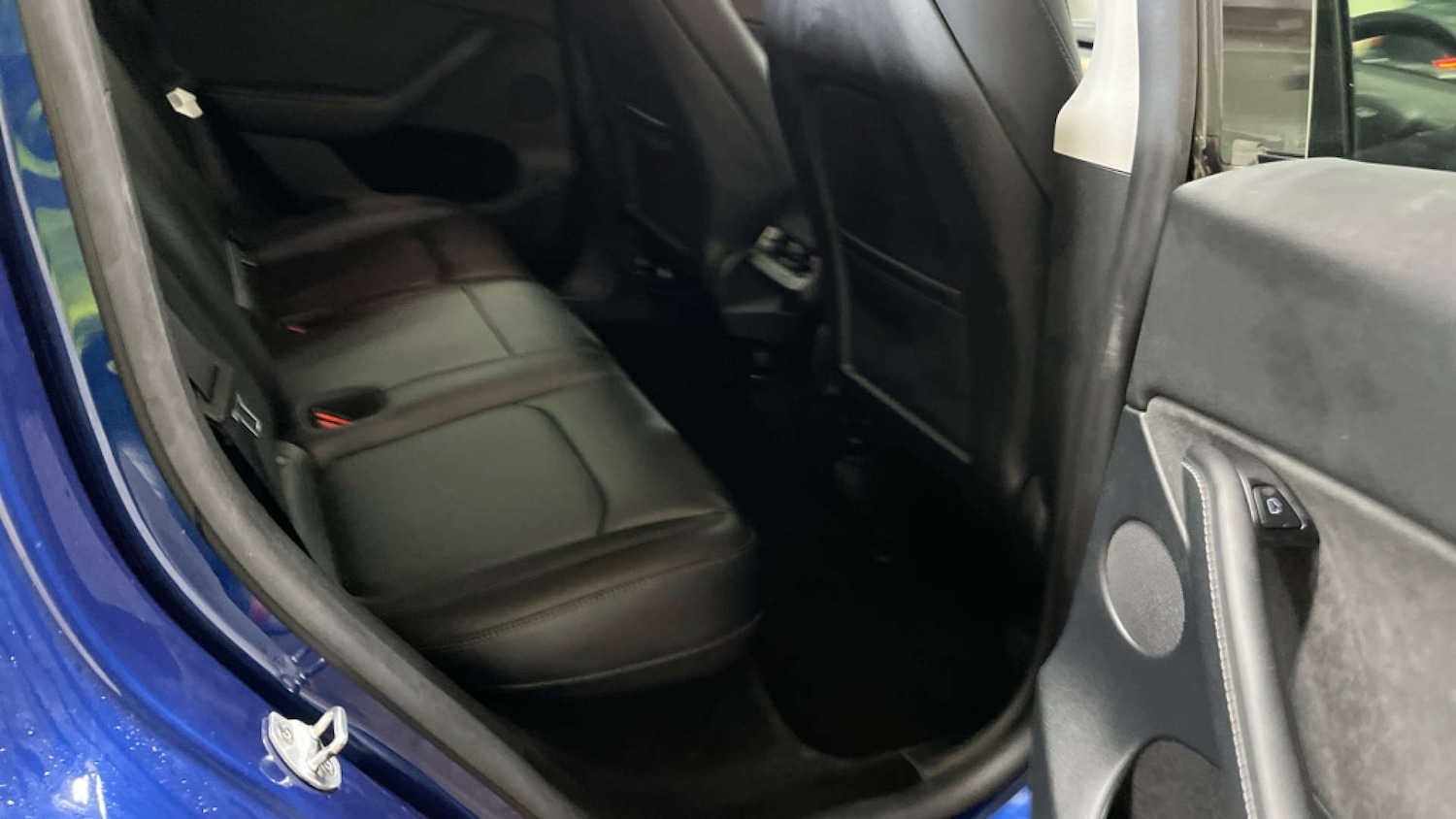 Used Tesla Model Y 2024 for sale - 77818800: Photo 9