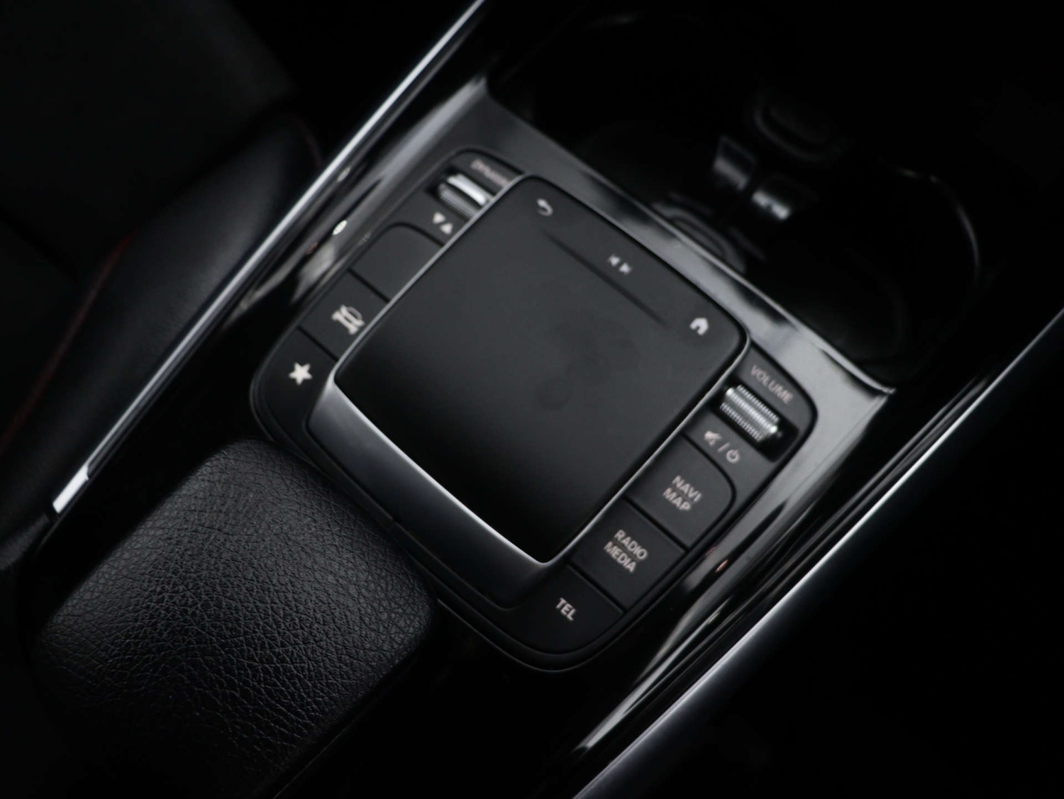 Used Mercedes-Benz GLB 2020 for sale - 76035025: Photo 30