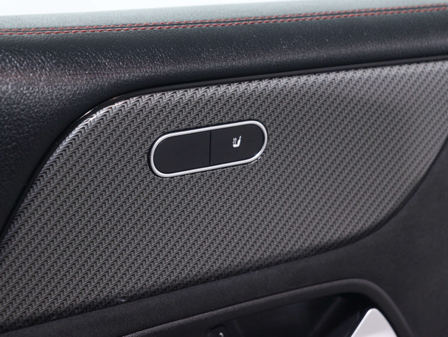 Used Mercedes-Benz GLB 2020 for sale - 76035025: Photo 35