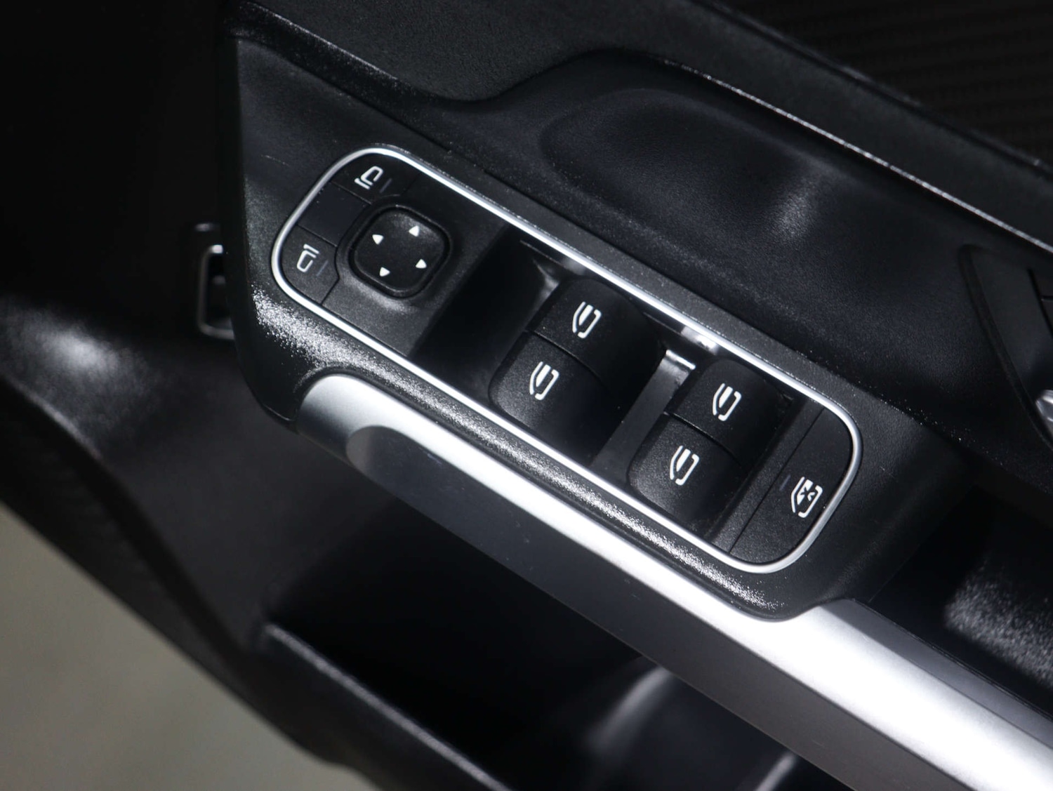 Used Mercedes-Benz GLB 2020 for sale - 76035025: Photo 36