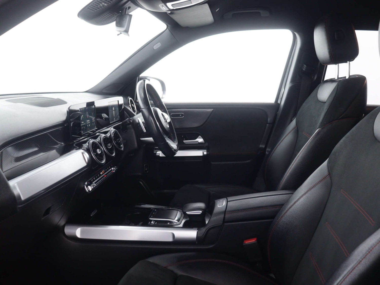 Used Mercedes-Benz GLB 2020 for sale - 76035025: Photo 42