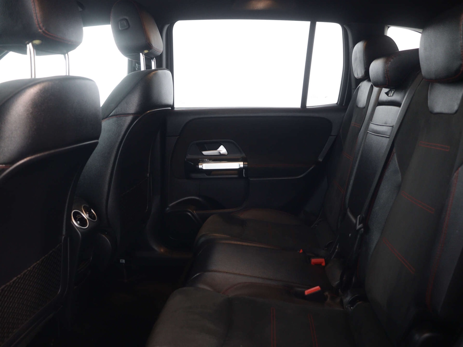 Used Mercedes-Benz GLB 2020 for sale - 76035025: Photo 45