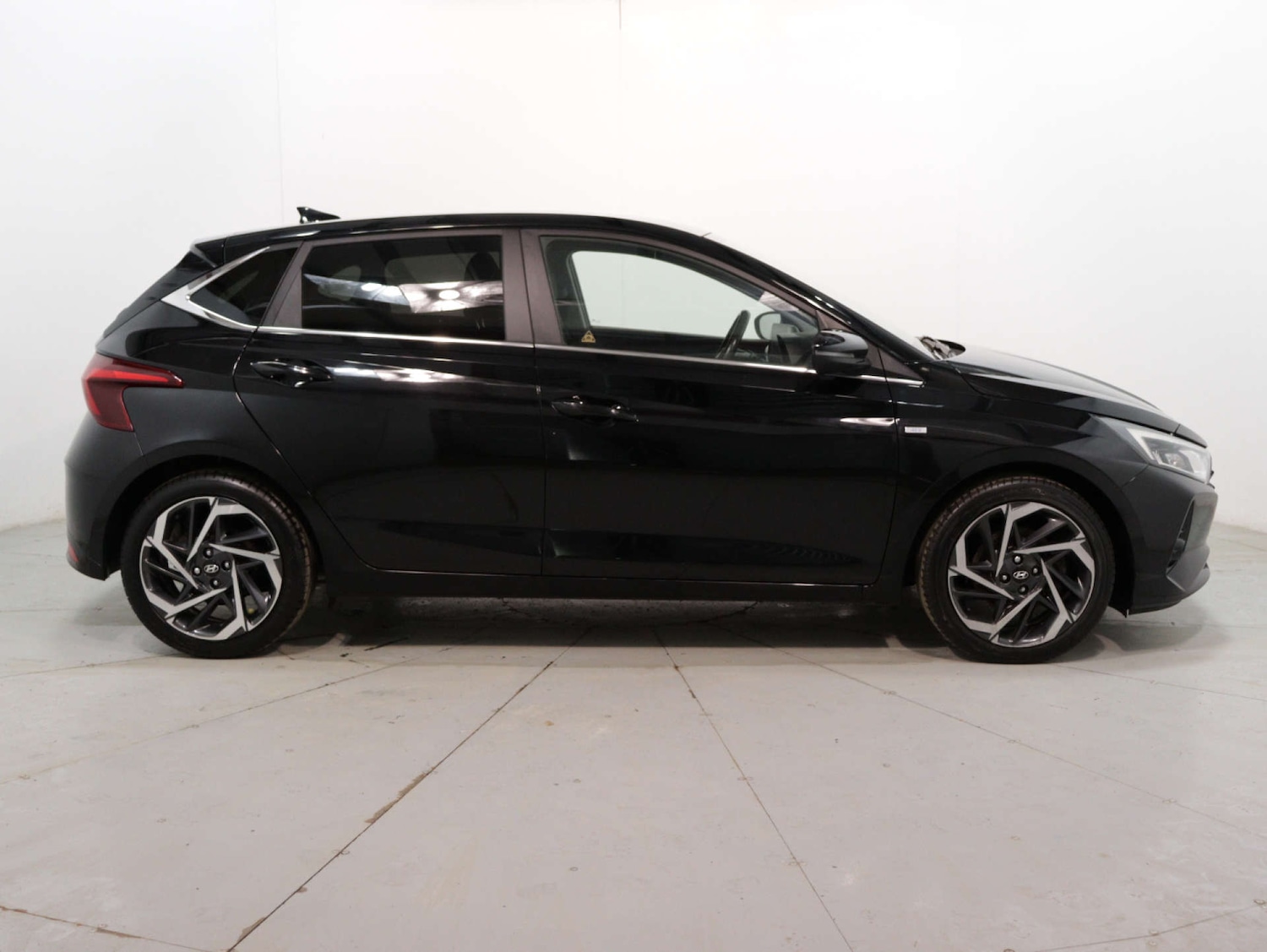 Used Hyundai i20 2022 for sale - 77603997: Photo 12