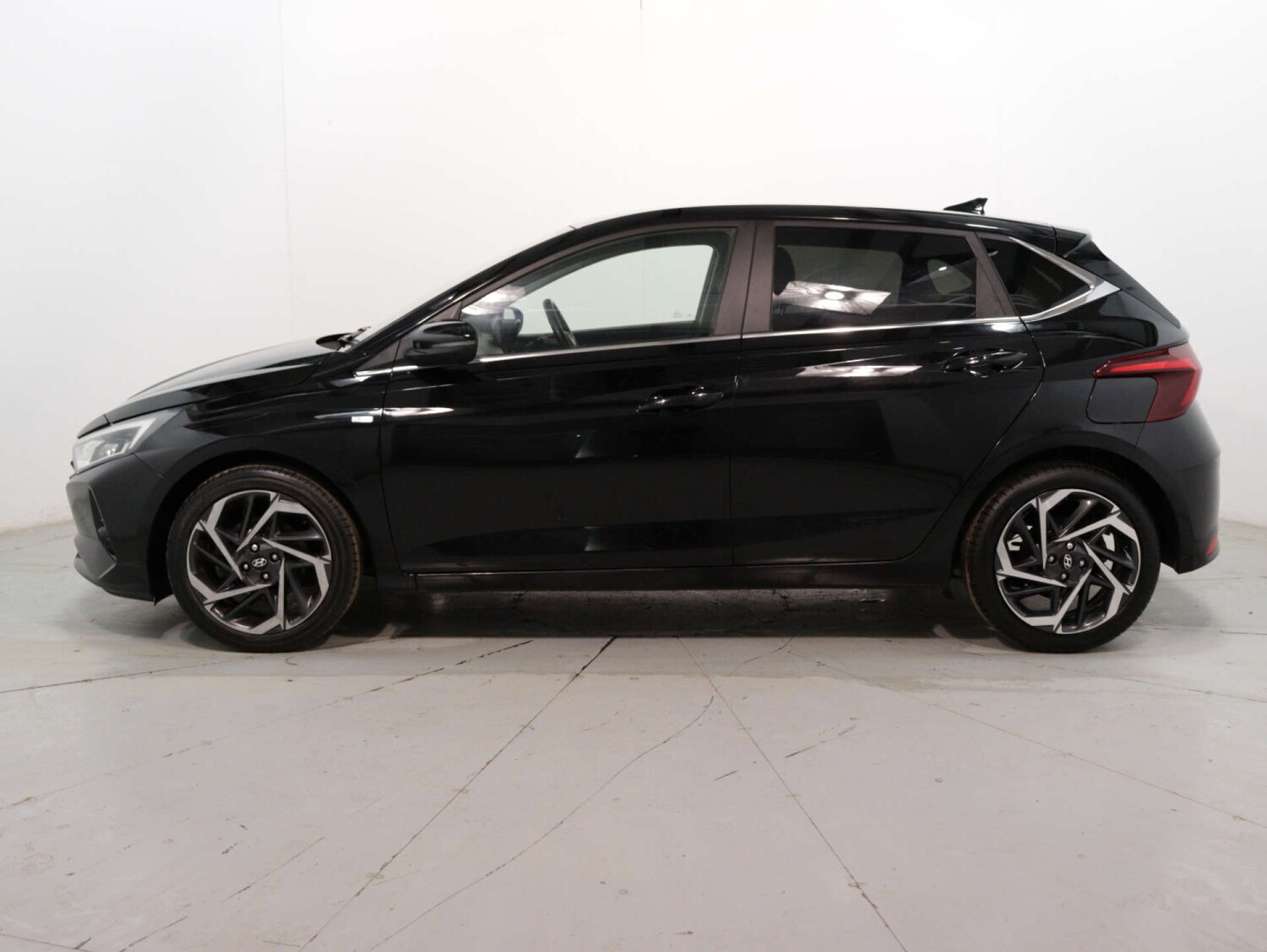 Used Hyundai i20 2022 for sale - 77603997: Photo 8