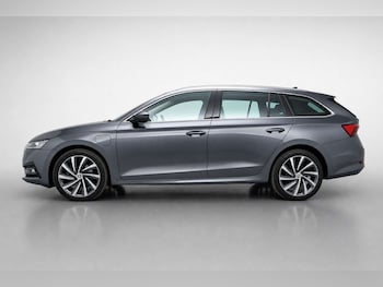 Used Skoda Octavia 2023 for sale - 79357014: Photo