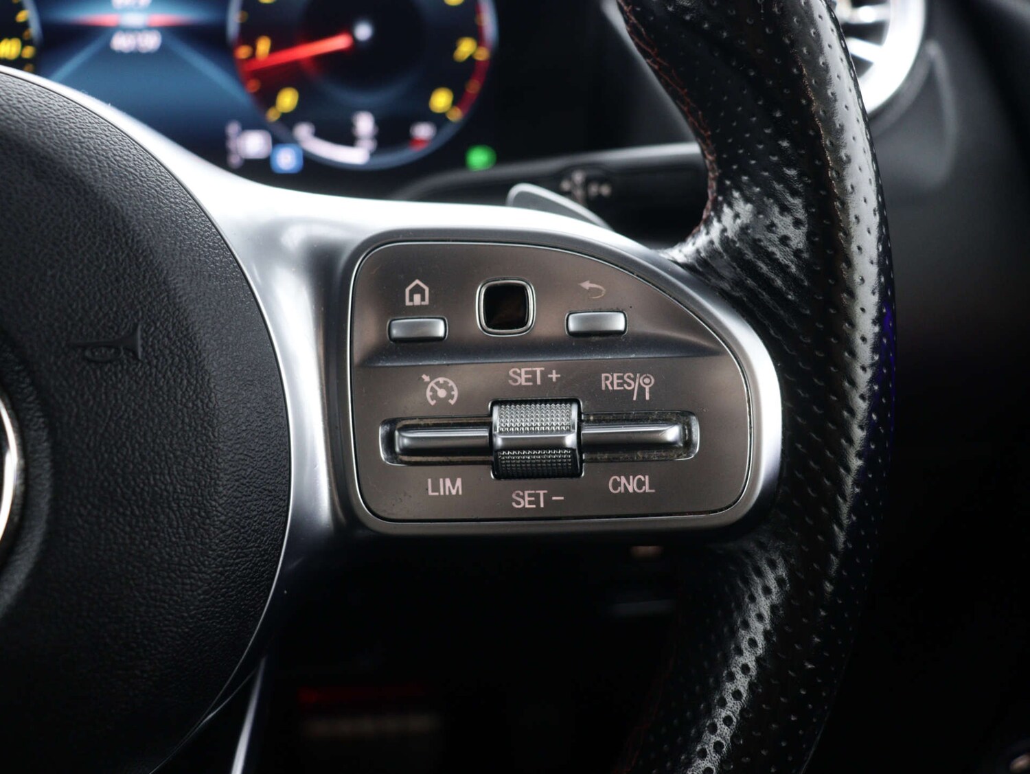 Used Mercedes-Benz GLA 2022 for sale - 75908271: Photo 33