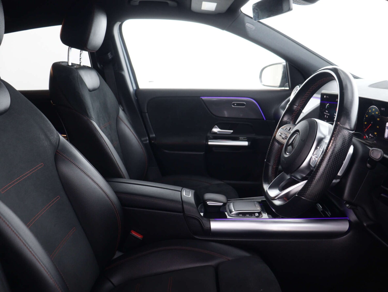 Used Mercedes-Benz GLA 2022 for sale - 75908271: Photo 40