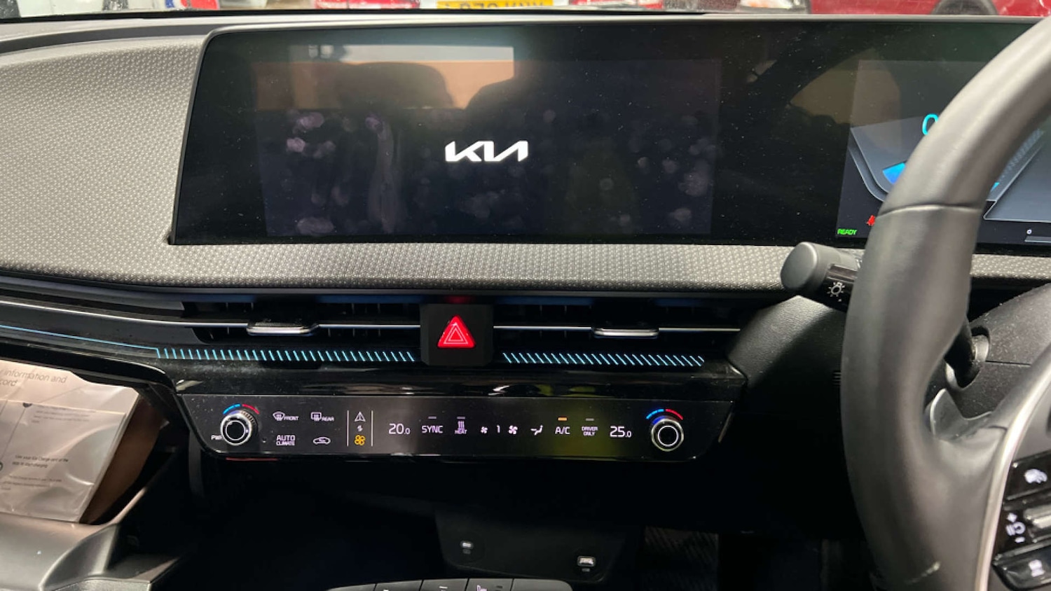 Used Kia EV6 2022 for sale - 76340739: Photo 12
