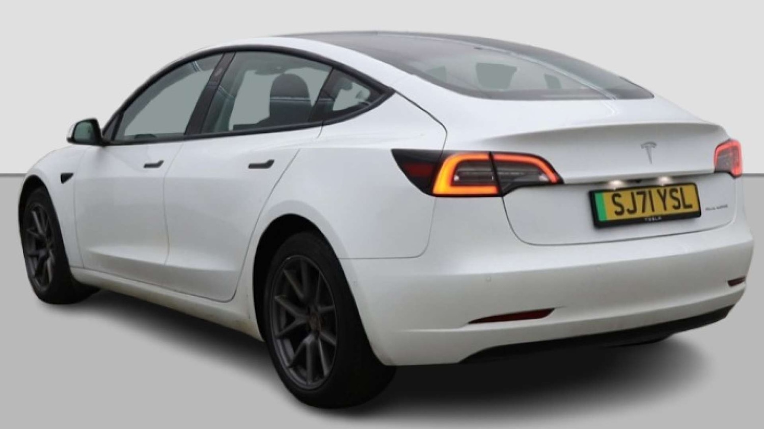 Used Tesla Model 3 2021 for sale - 77523193: Photo 7