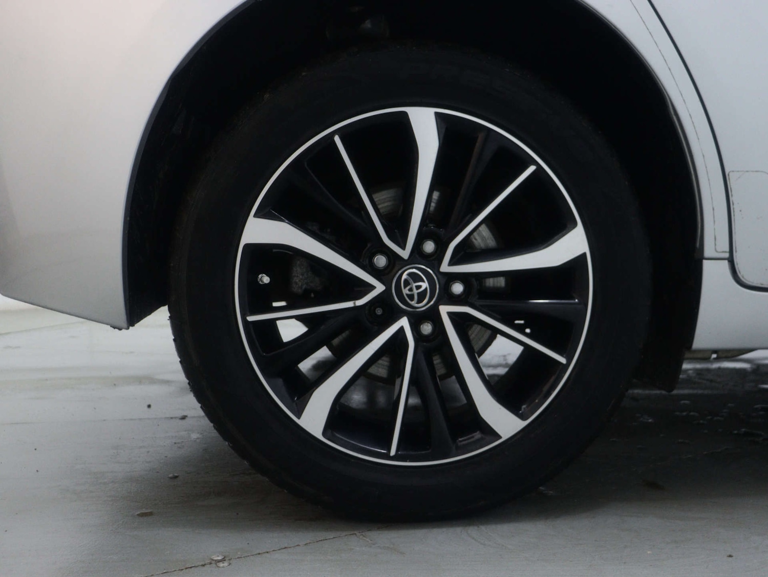 Used Toyota Verso 2017 for sale - 76946121: Photo 13