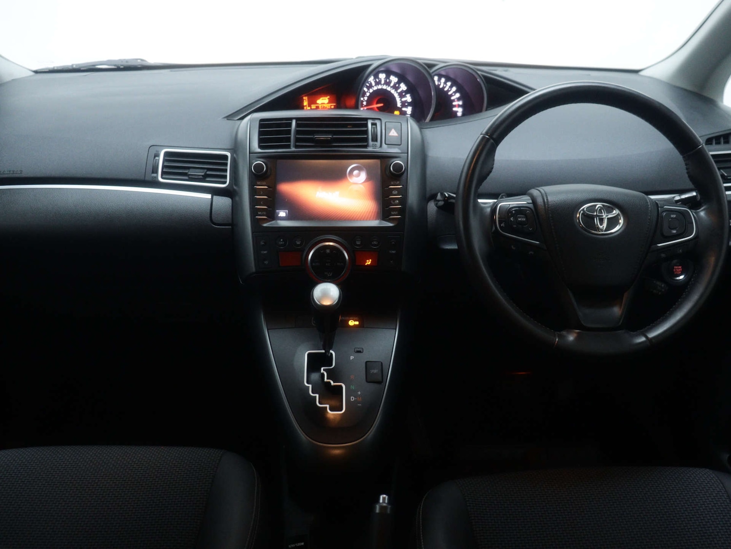 Used Toyota Verso 2017 for sale - 76946121: Photo 17