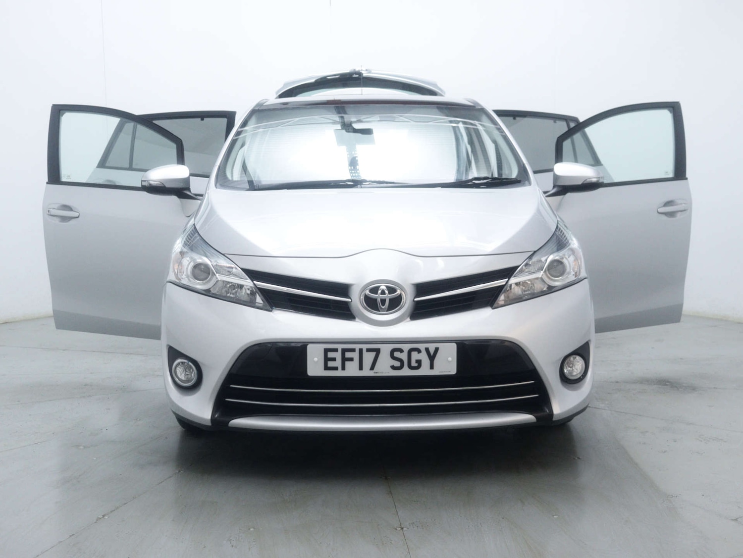 Used Toyota Verso 2017 for sale - 76946121: Photo 53