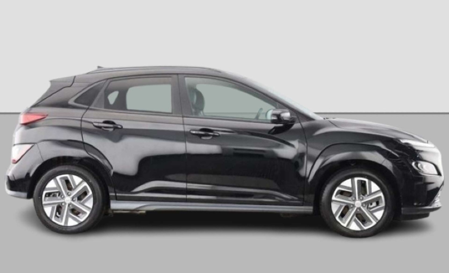 Used Hyundai KONA 2023 for sale - 76558366: Photo 6