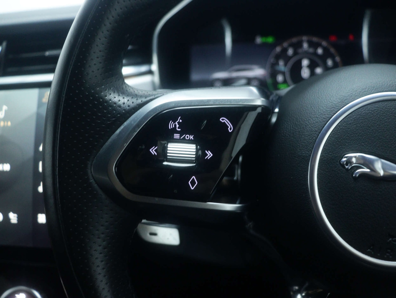 Used Jaguar F-Pace 2021 for sale - 78094445: Photo 39