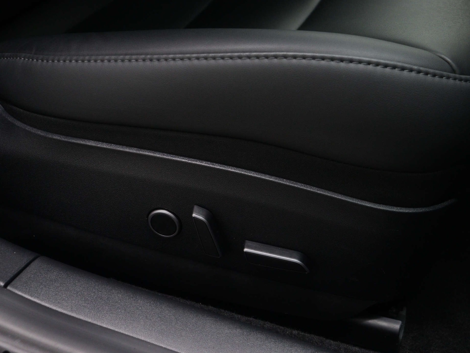 Used Tesla Model 3 2023 for sale - 76495894: Photo 39