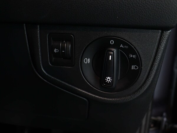 Used Volkswagen Polo 2022 for sale - 76046405: Photo 32