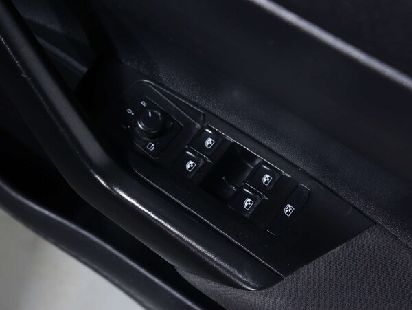 Used Volkswagen Polo 2022 for sale - 76046405: Photo 34