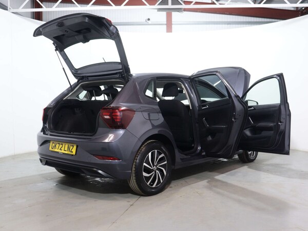 Used Volkswagen Polo 2022 for sale - 76046405: Photo 53