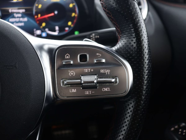 Used Mercedes-Benz GLA 2022 for sale - 75380976: Photo 33