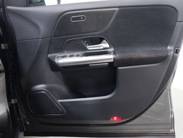 Used Mercedes-Benz GLA 2022 for sale - 75380976: Photo 42