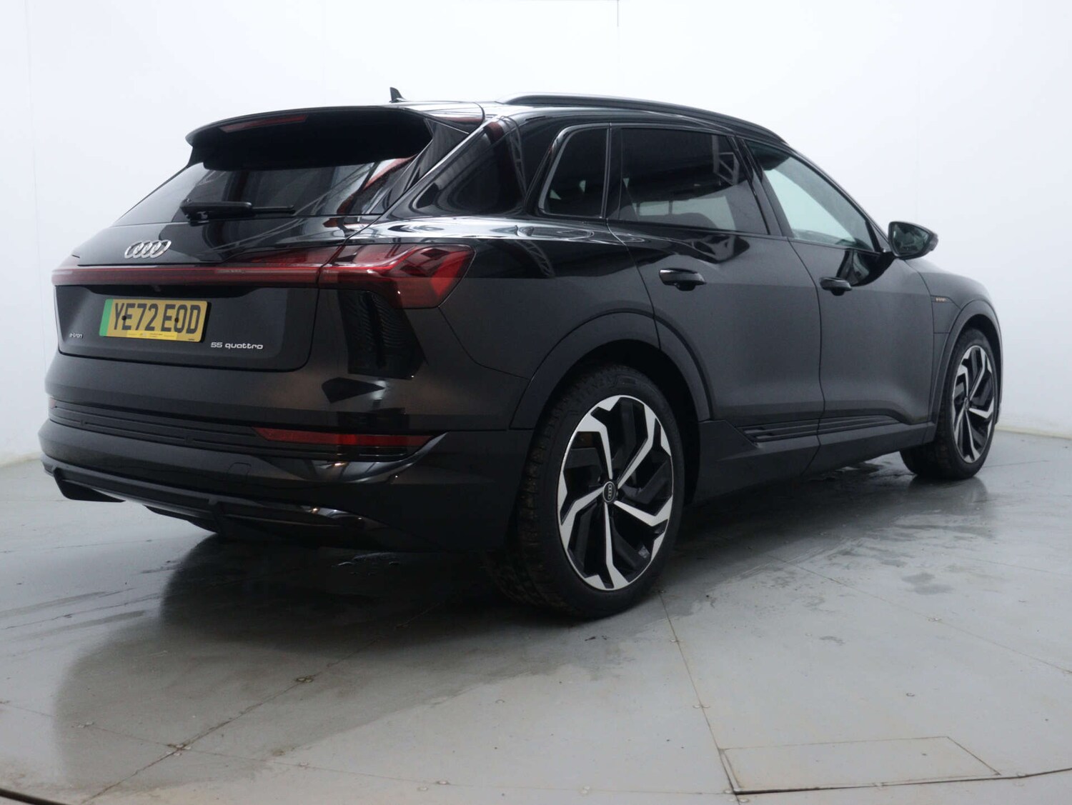 Used Audi e-tron 2022 for sale - 76579683: Photo 12