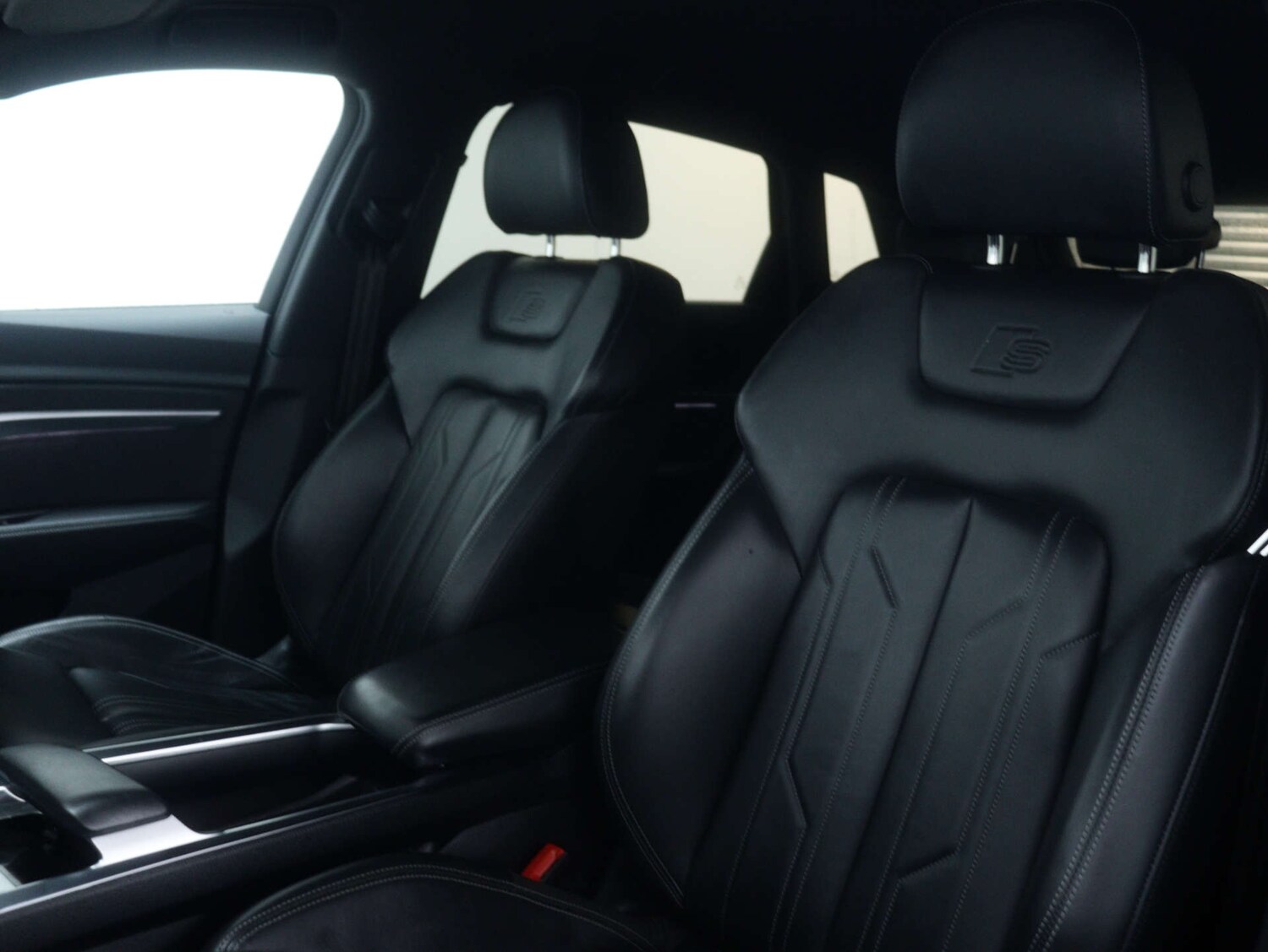 Used Audi e-tron 2022 for sale - 76579683: Photo 54