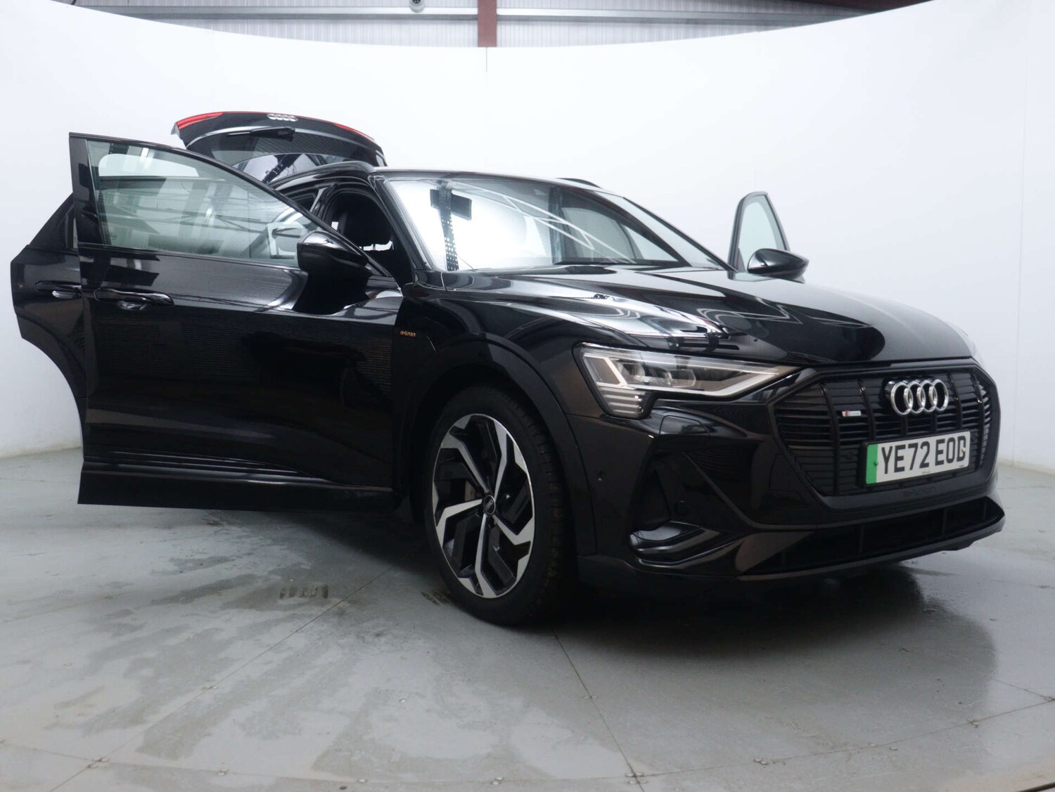 Used Audi e-tron 2022 for sale - 76579683: Photo 59