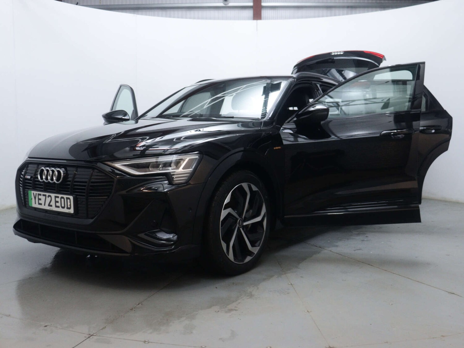 Used Audi e-tron 2022 for sale - 76579683: Photo 61