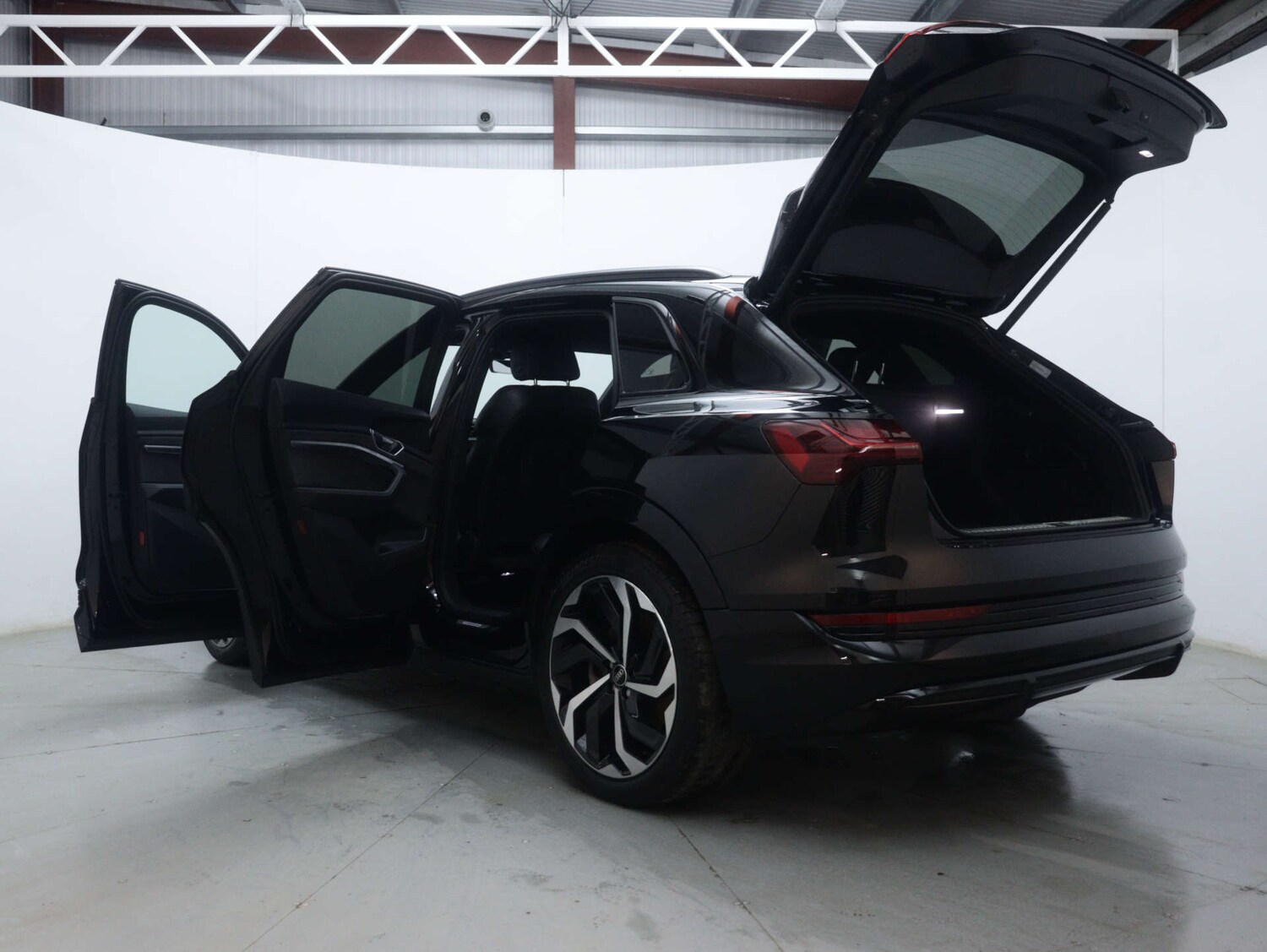 Used Audi e-tron 2022 for sale - 76579683: Photo 63