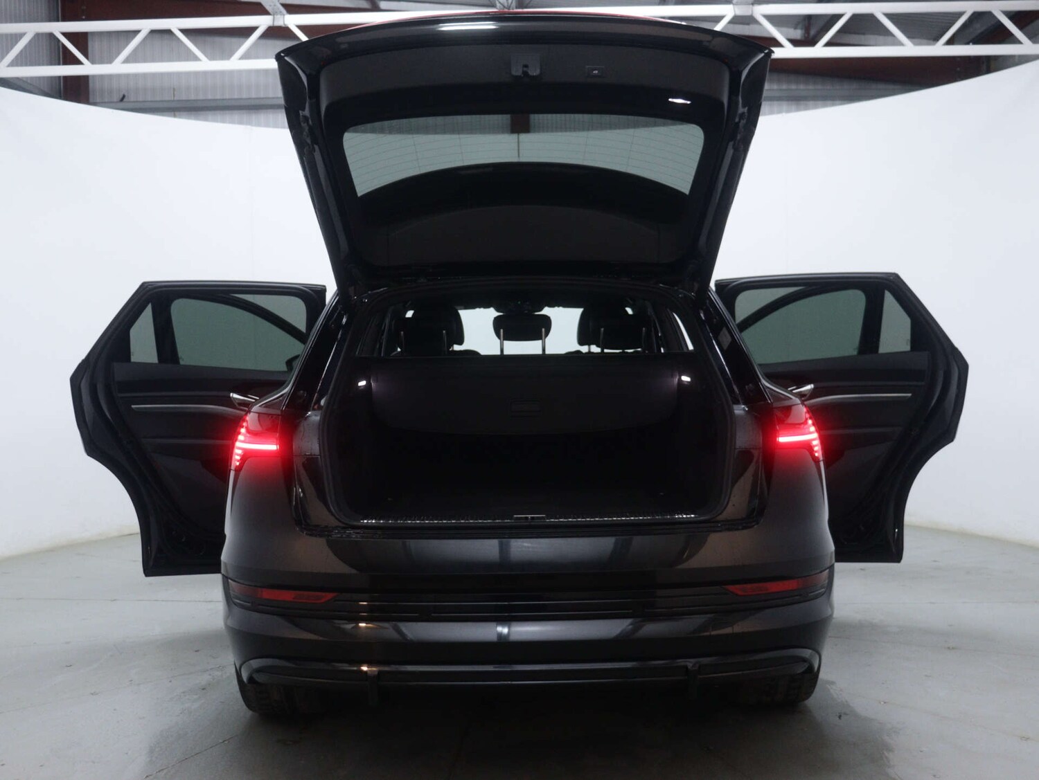 Used Audi e-tron 2022 for sale - 76579683: Photo 64