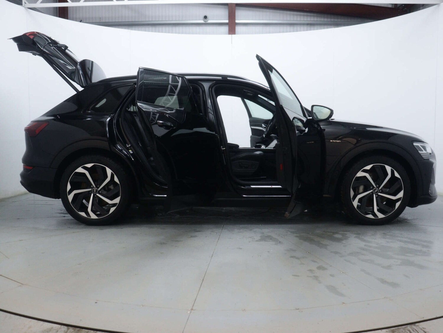 Used Audi e-tron 2022 for sale - 76579683: Photo 66