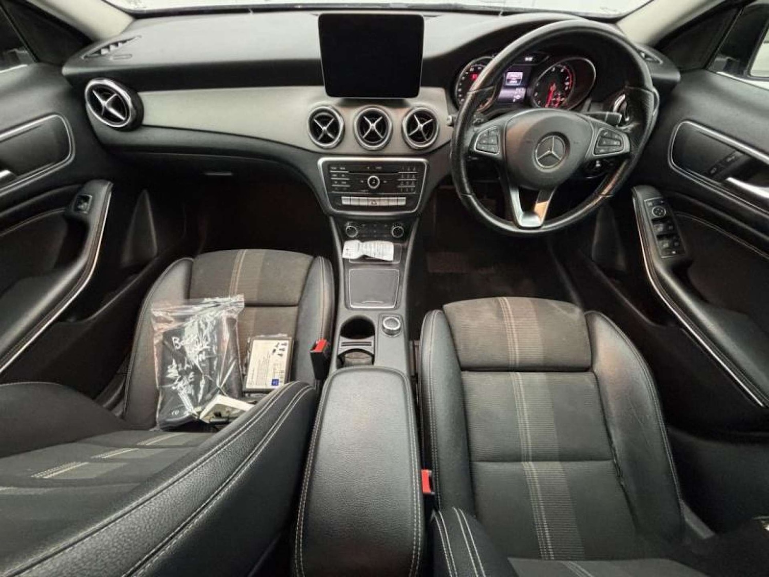 Used Mercedes-Benz GLA 2018 for sale - 76462029: Photo 8