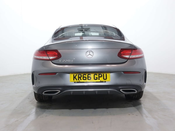 Used Mercedes-Benz C-Class 2016 for sale - 75304103: Photo 9