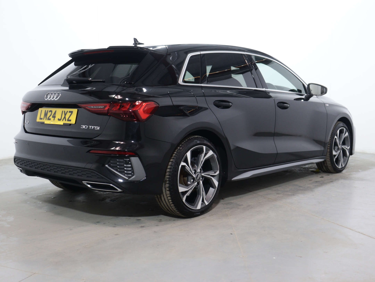 Used Audi A3 2024 for sale - 76028802: Photo 10