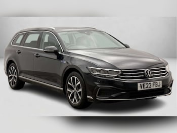 Used Volkswagen Passat 2023 for sale - 79408876: Photo