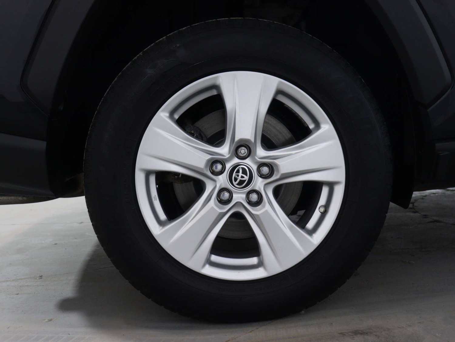 Used Toyota RAV4 2021 for sale - 75969217: Photo 12