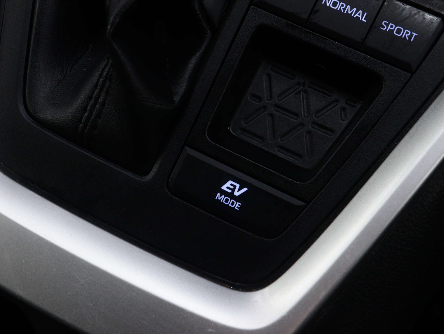 Used Toyota RAV4 2021 for sale - 75969217: Photo 29