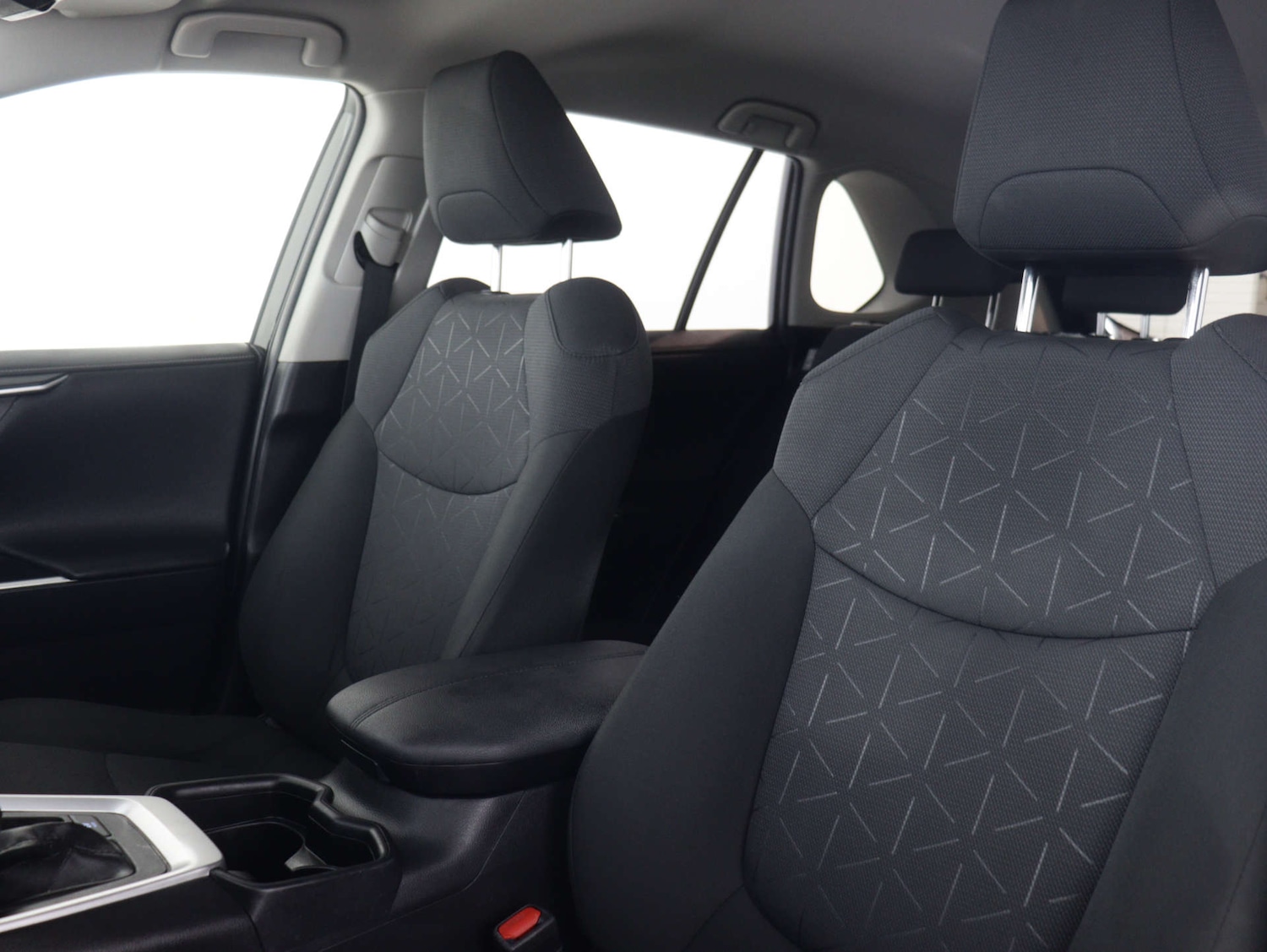 Used Toyota RAV4 2021 for sale - 75969217: Photo 42