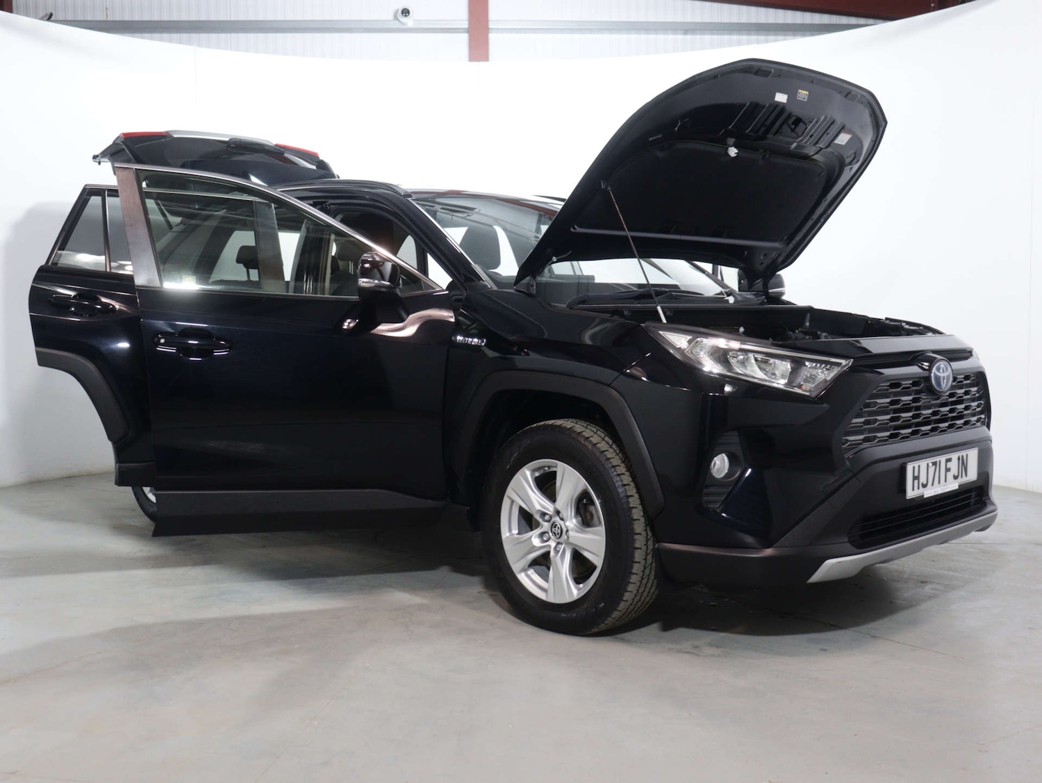 Used Toyota RAV4 2021 for sale - 75969217: Photo 48